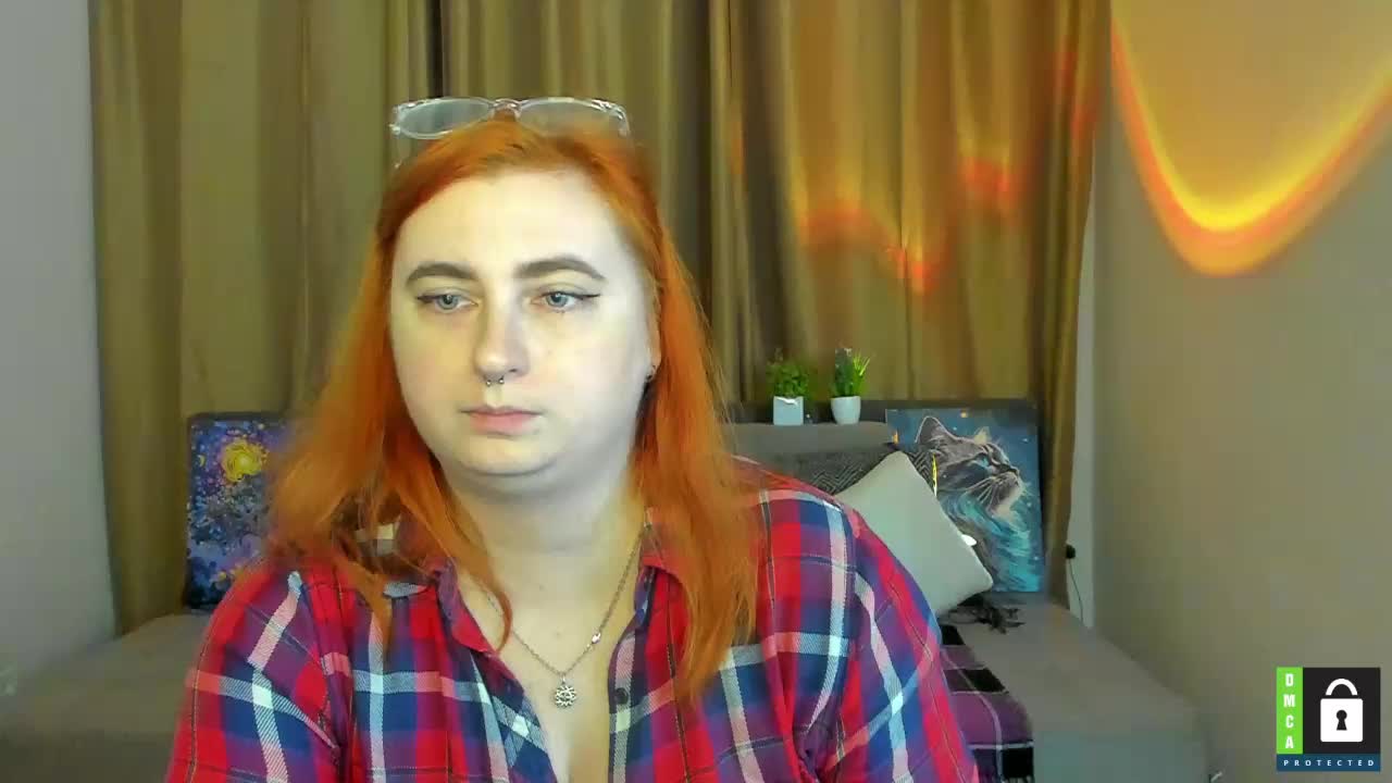 Aliciaredluv Adult Chat November 16, 2025