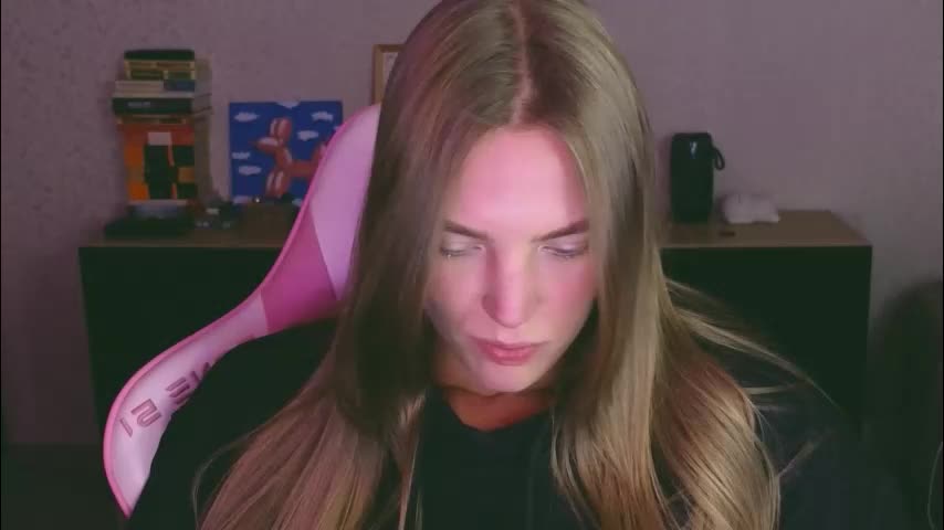 merry_dancers_ Adult Chat November 16, 2025