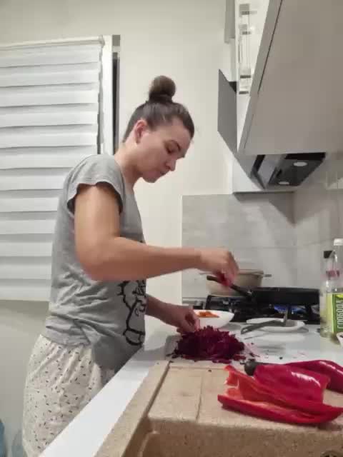 KOMCOMOLKA Adult Chat November 16, 2025