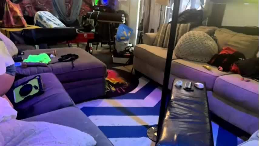 eandj8786 Adult Chat November 17, 2025