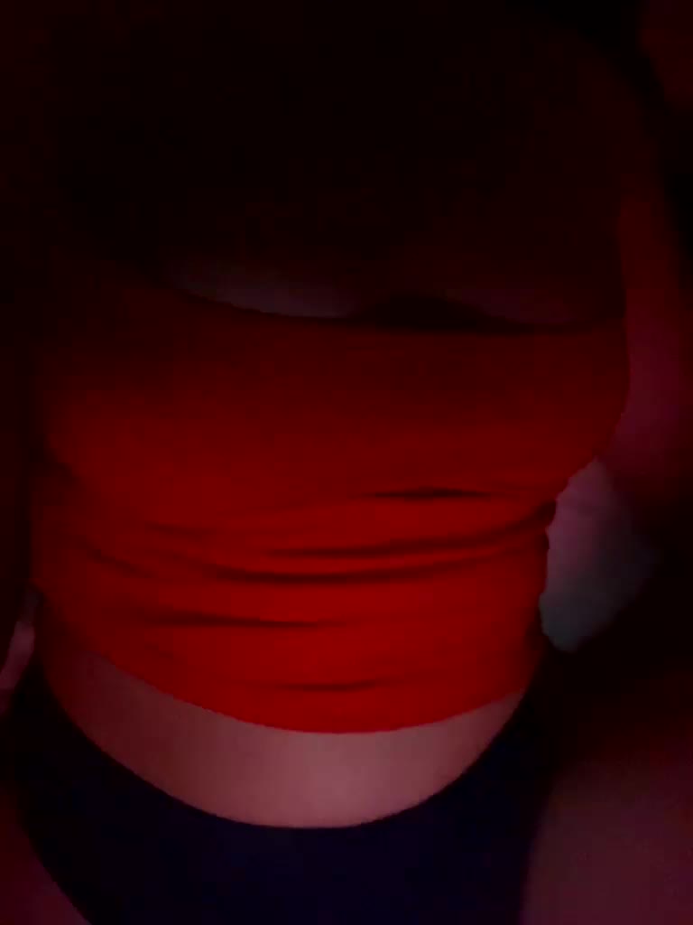 ViktoriaQueen-1 Adult Chat November 17, 2025