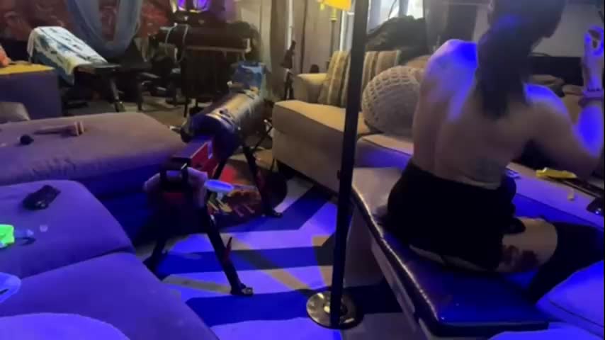 eandj8786 Adult Chat November 16, 2025