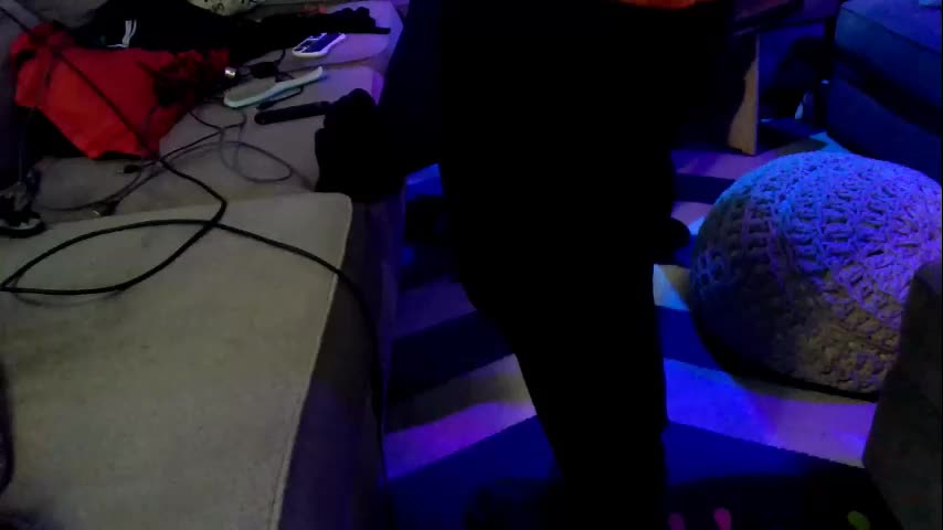 eandj8786 Adult Chat November 16, 2025