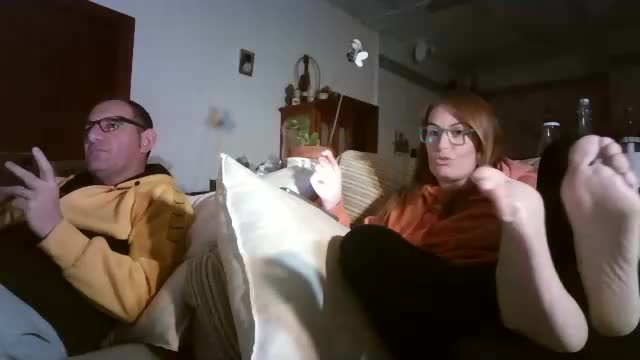 lolahueso Adult Chat November 16, 2025