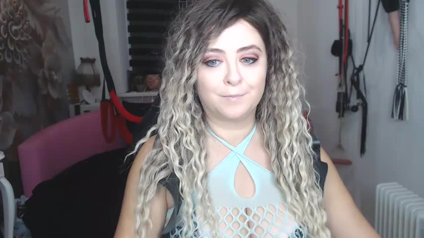 MISSwithDOLLS Adult Chat November 17, 2025