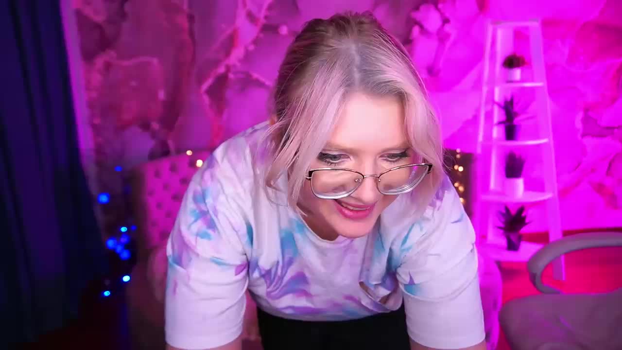 CoolTatis Adult Chat November 17, 2025