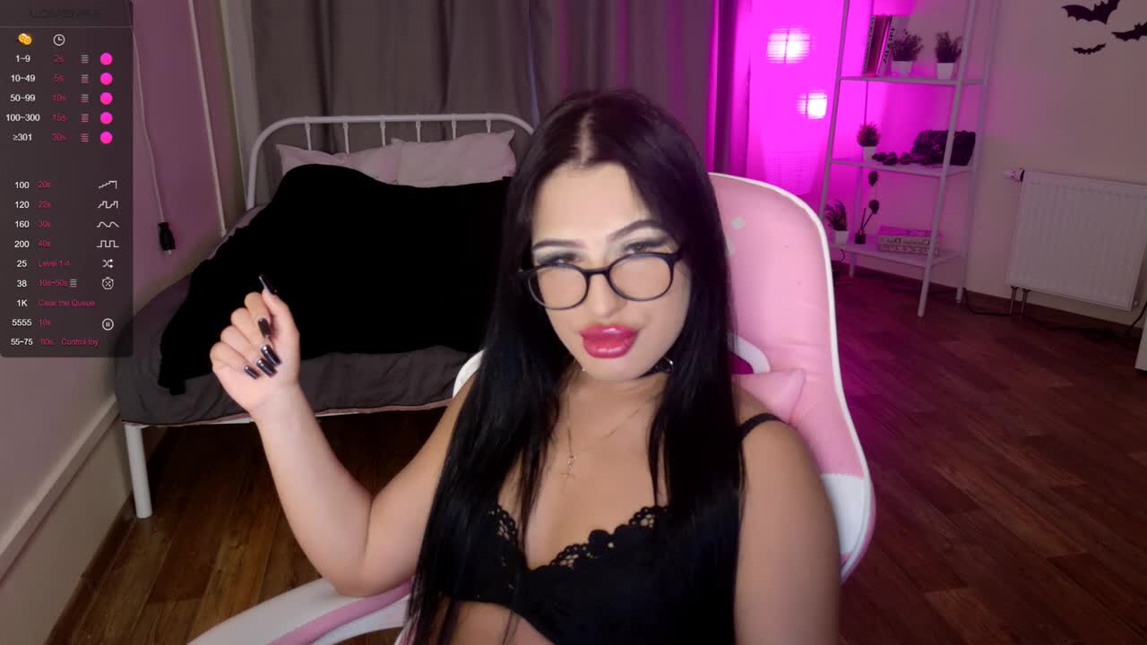 ShauLisse Adult Chat November 17, 2025