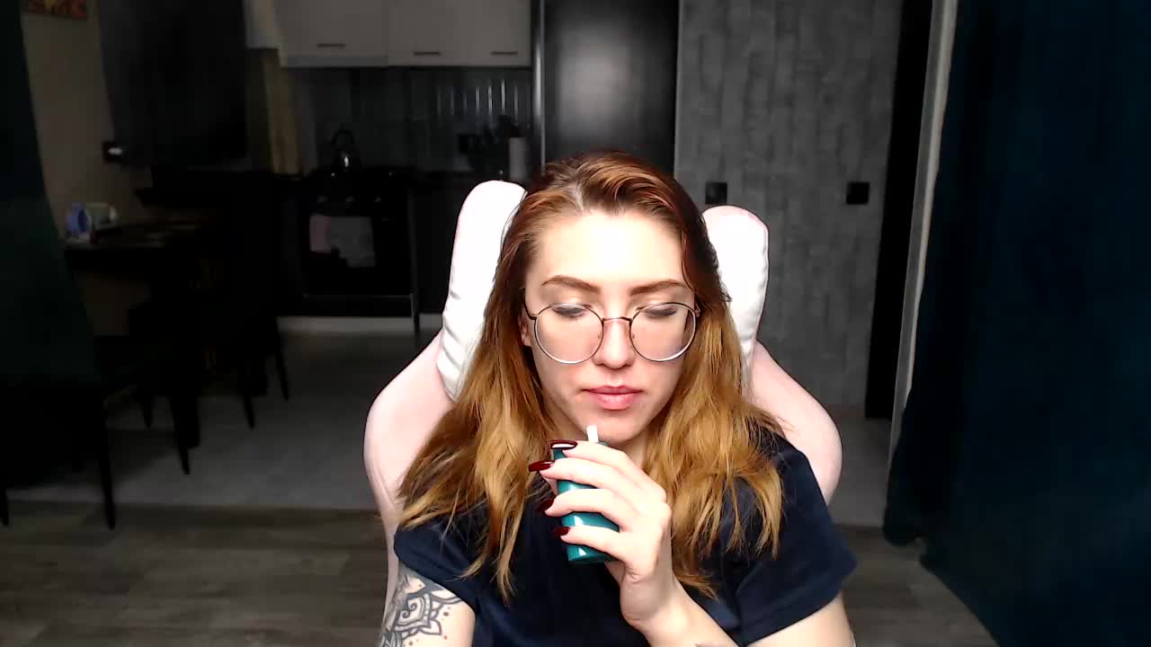 Regimasmile Adult Chat November 17, 2025