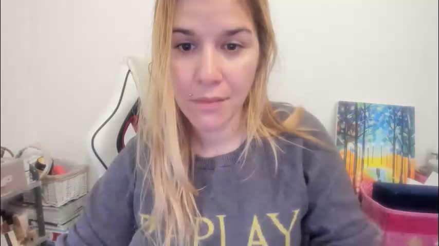 artsyandcraftsy_ Adult Chat November 17, 2025