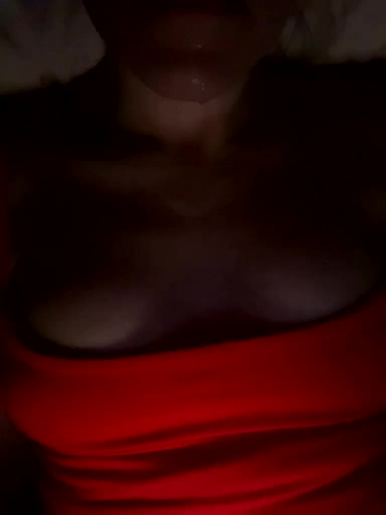 ViktoriaQueen-1 Adult Chat November 17, 2025