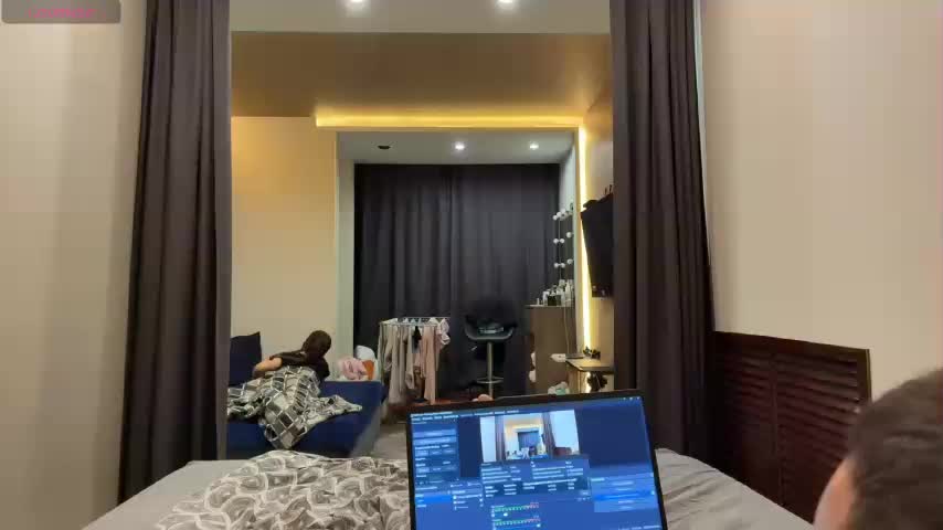 Miss_Love Adult Chat November 17, 2025