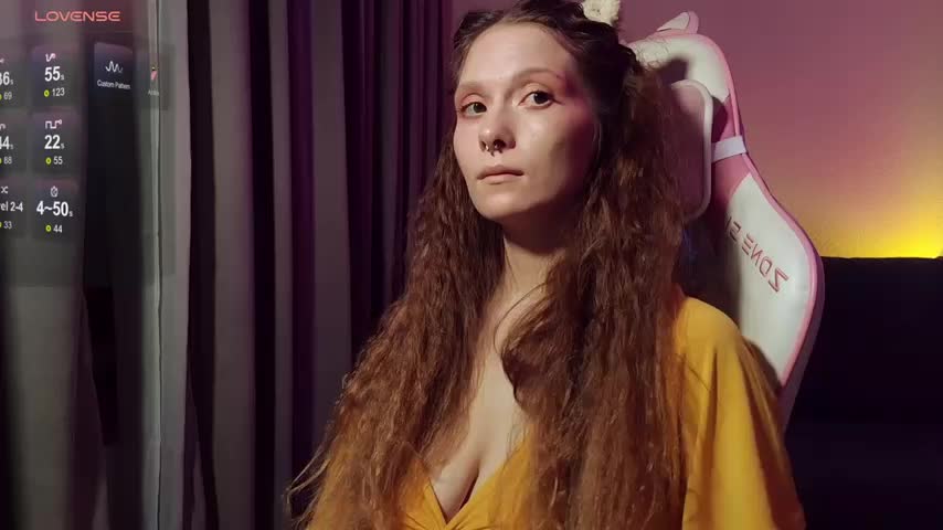 Charly_Fox Adult Chat November 17, 2025