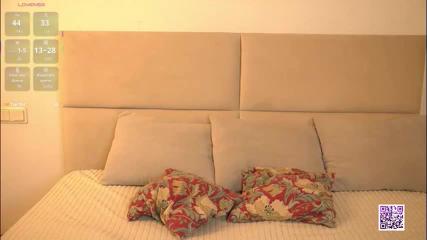 vivid_girls Adult Chat November 17, 2025