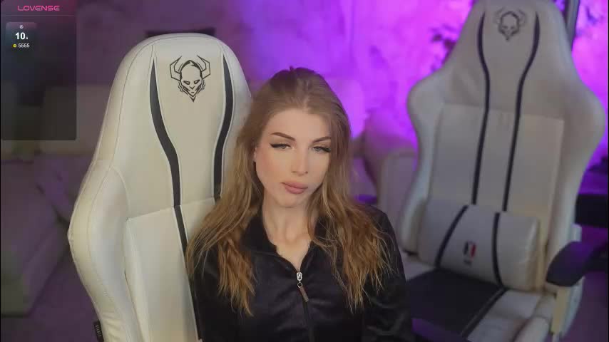 bright_diamonds_054 Adult Chat November 17, 2025