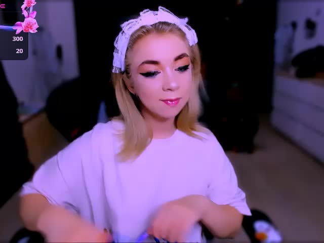 BabyNicole Adult Chat November 17, 2025