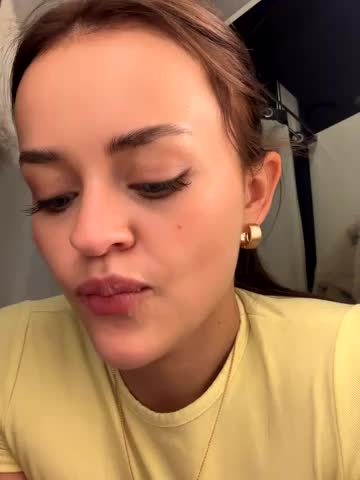 AngelinaTeller Adult Chat November 17, 2025