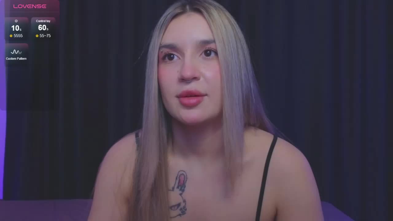 RoxyChilli Adult Chat November 17, 2025