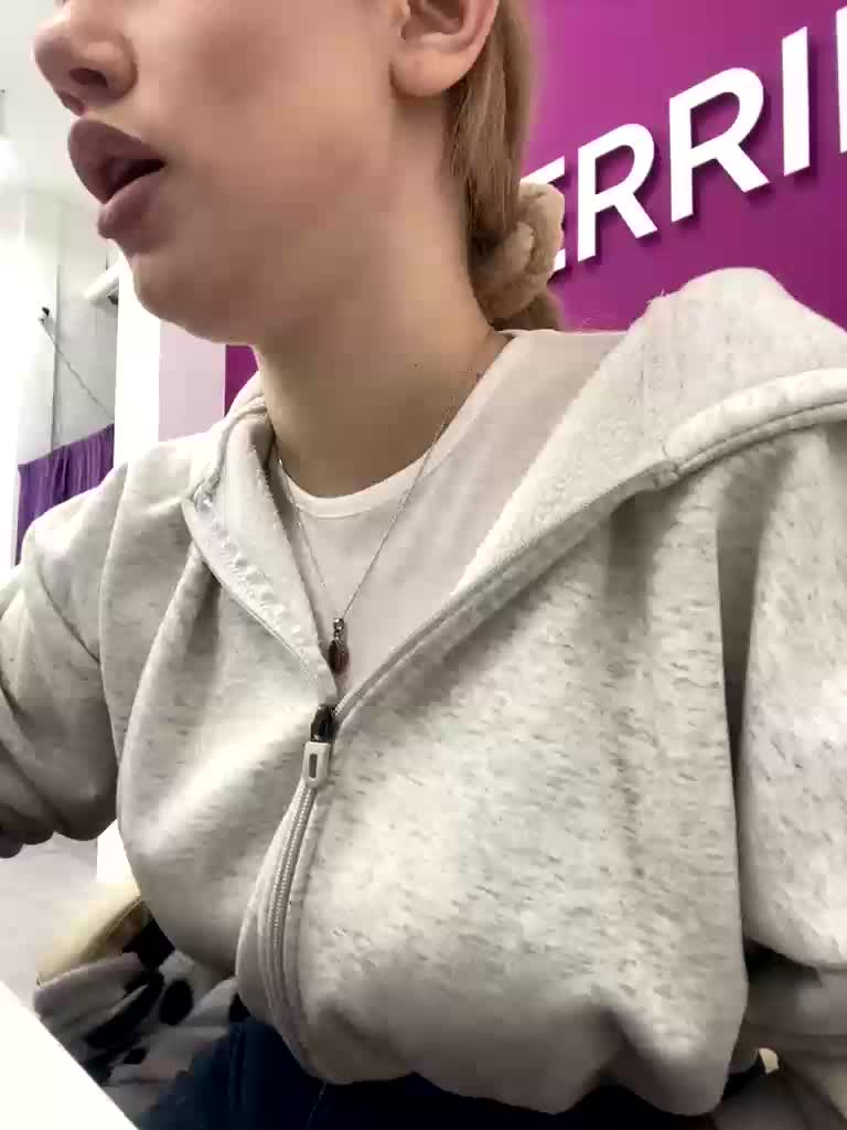 VikaAndMilana Adult Chat November 17, 2025