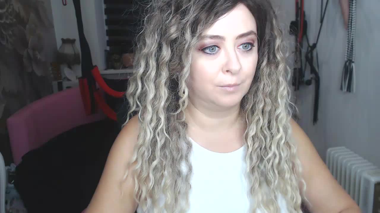 missGODDESS Adult Chat November 17, 2025