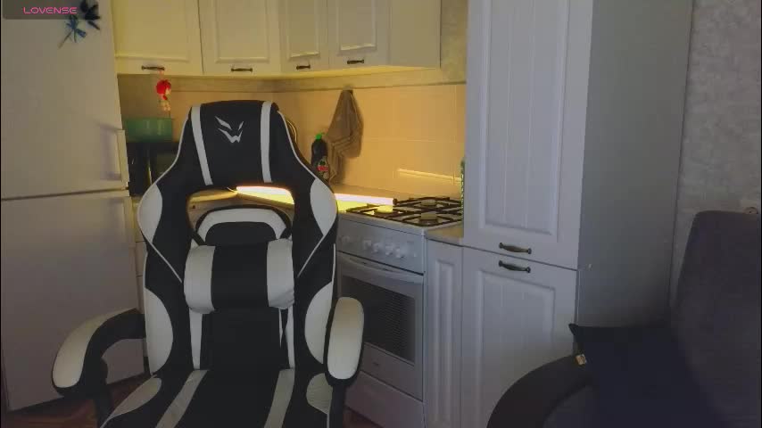 _kirieshka Adult Chat November 17, 2025