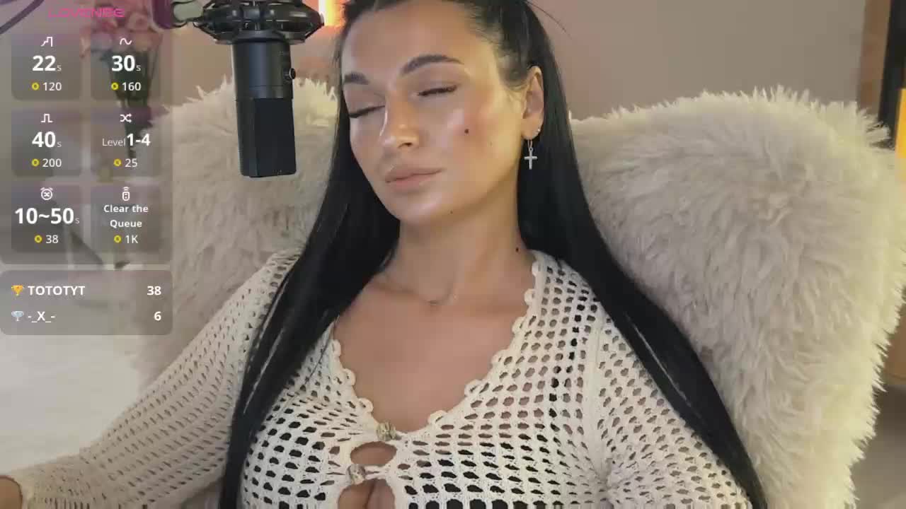 _UkRaiNo4Ka_ Adult Chat November 17, 2025