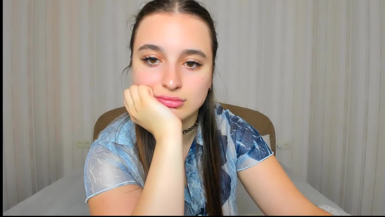 Dariadeluxe Adult Chat November 17, 2025