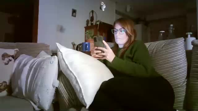 lolahueso Adult Chat November 17, 2025