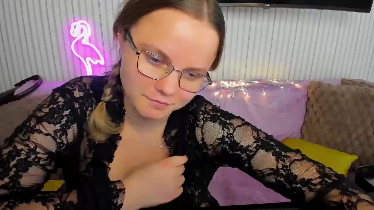 milalapka Adult Chat November 17, 2025