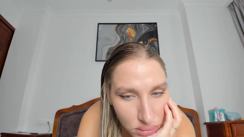 SofiClimbing Adult Chat November 17, 2025