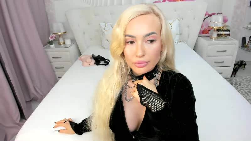 HottieSweetBritney Adult Chat November 17, 2025