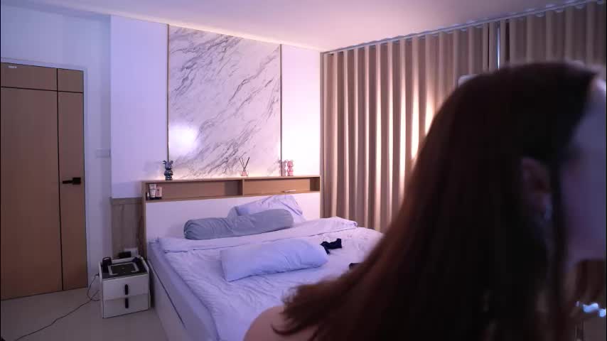 cute__foxy Adult Chat November 17, 2025