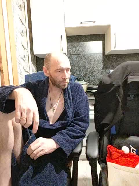 Innokentiy449 Adult Chat November 17, 2025