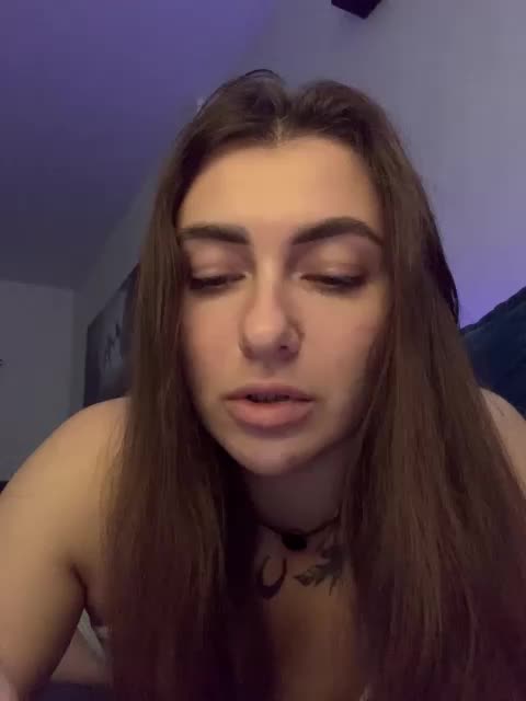 WILDGIRL Adult Chat November 17, 2025