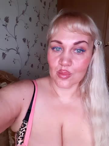 IsabellaBoni Adult Chat November 17, 2025