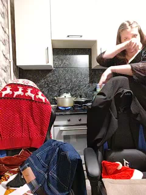 Innokentiy449 Adult Chat November 17, 2025