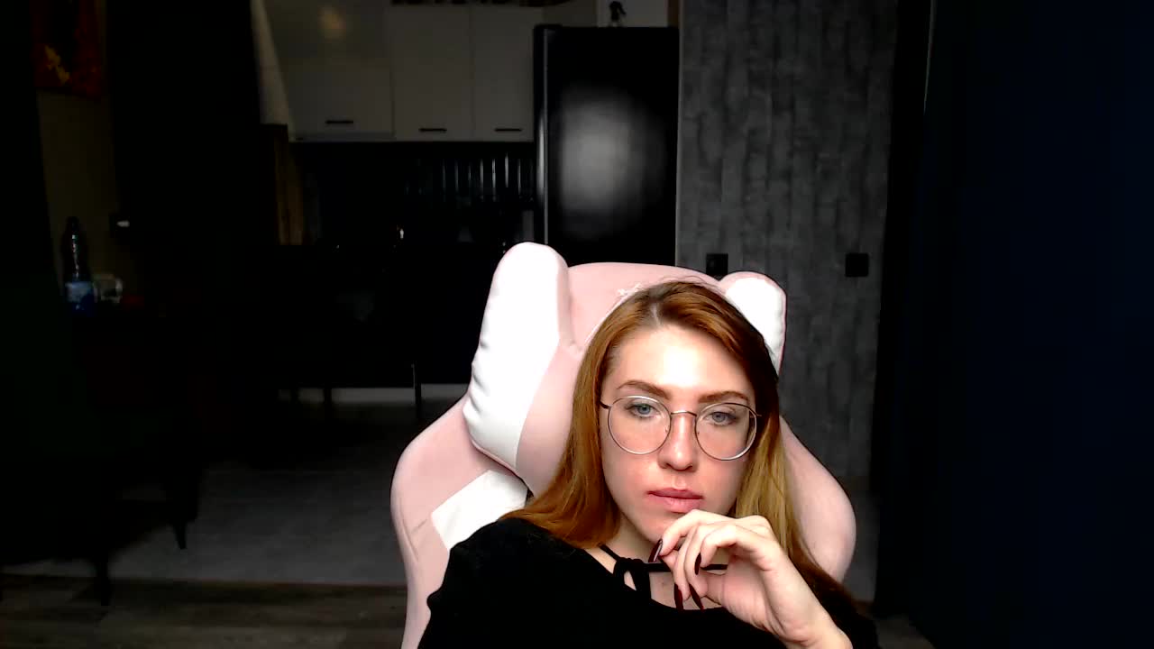 Regimasmile Adult Chat November 17, 2025