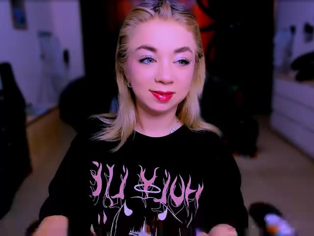 BabyNicole Adult Chat November 17, 2025