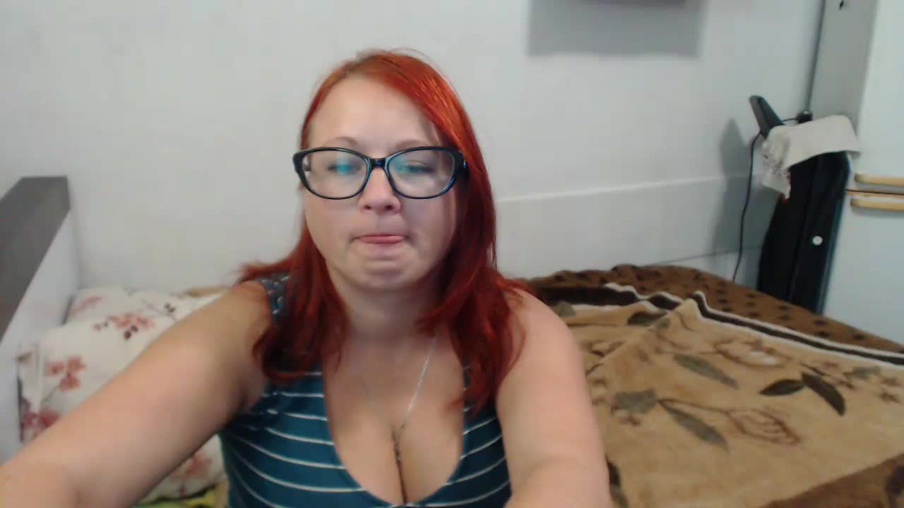 Lilia4joy Adult Chat November 17, 2025