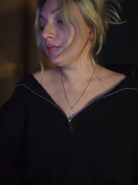 Tanysha-1 Adult Chat November 17, 2025