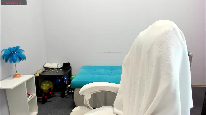 sugar_bunny_girl Adult Chat November 17, 2025