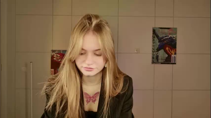 swag_evalution Adult Chat November 17, 2025