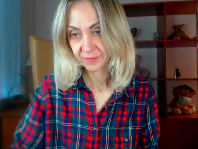 Tanya6547 Adult Chat November 17, 2025