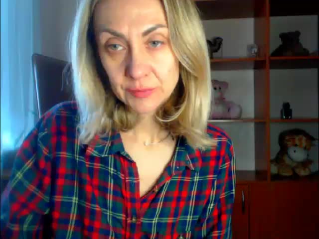 Tanya6547 Adult Chat November 17, 2025