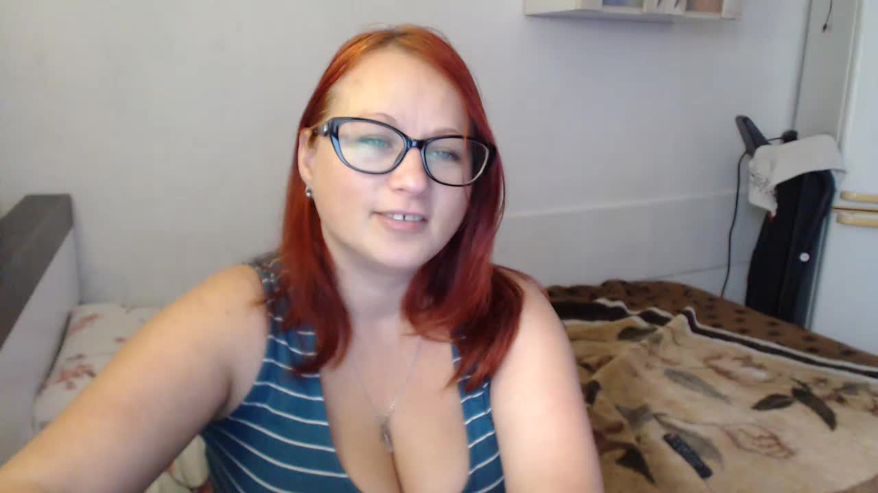 Lilia4joy Adult Chat November 17, 2025