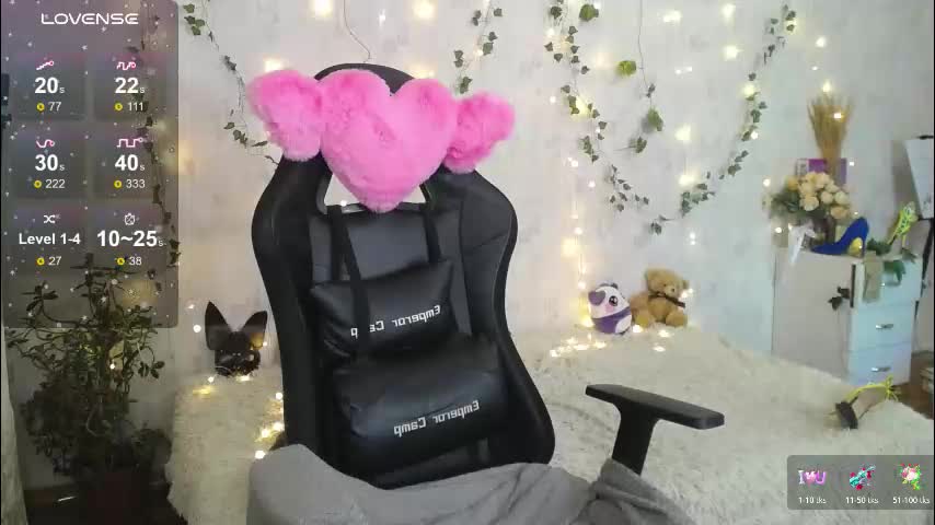 sheslike_firstlove Adult Chat November 17, 2025