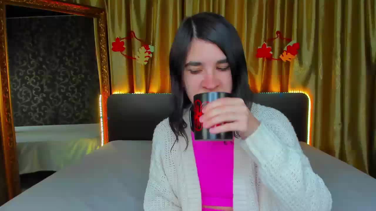 Polly-Love Adult Chat November 17, 2025