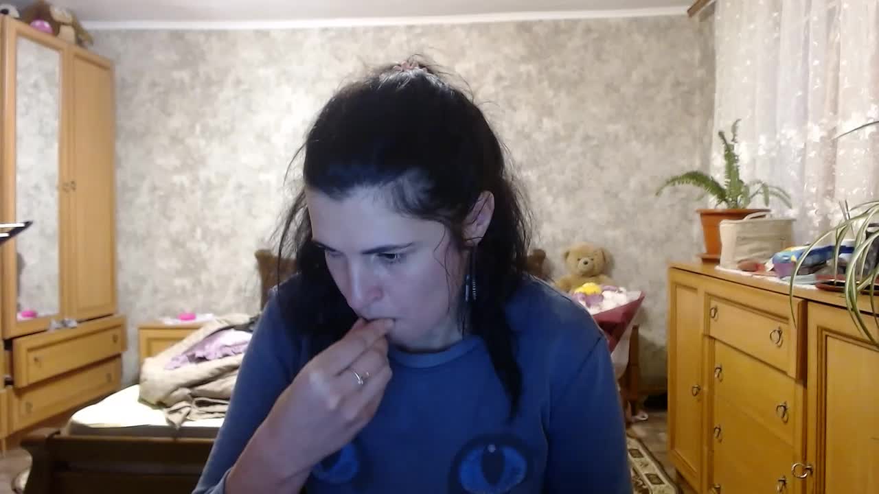 KristiWhite Adult Chat November 17, 2025