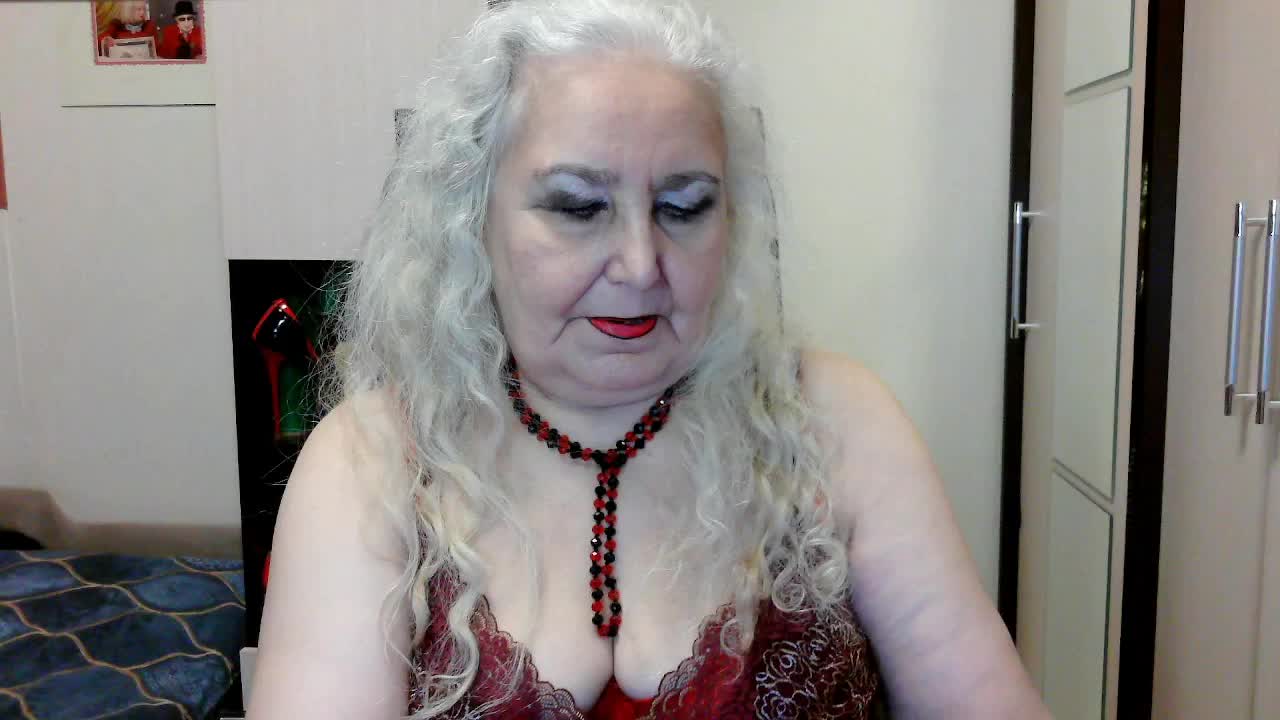 GrannyWants Adult Chat November 18, 2025