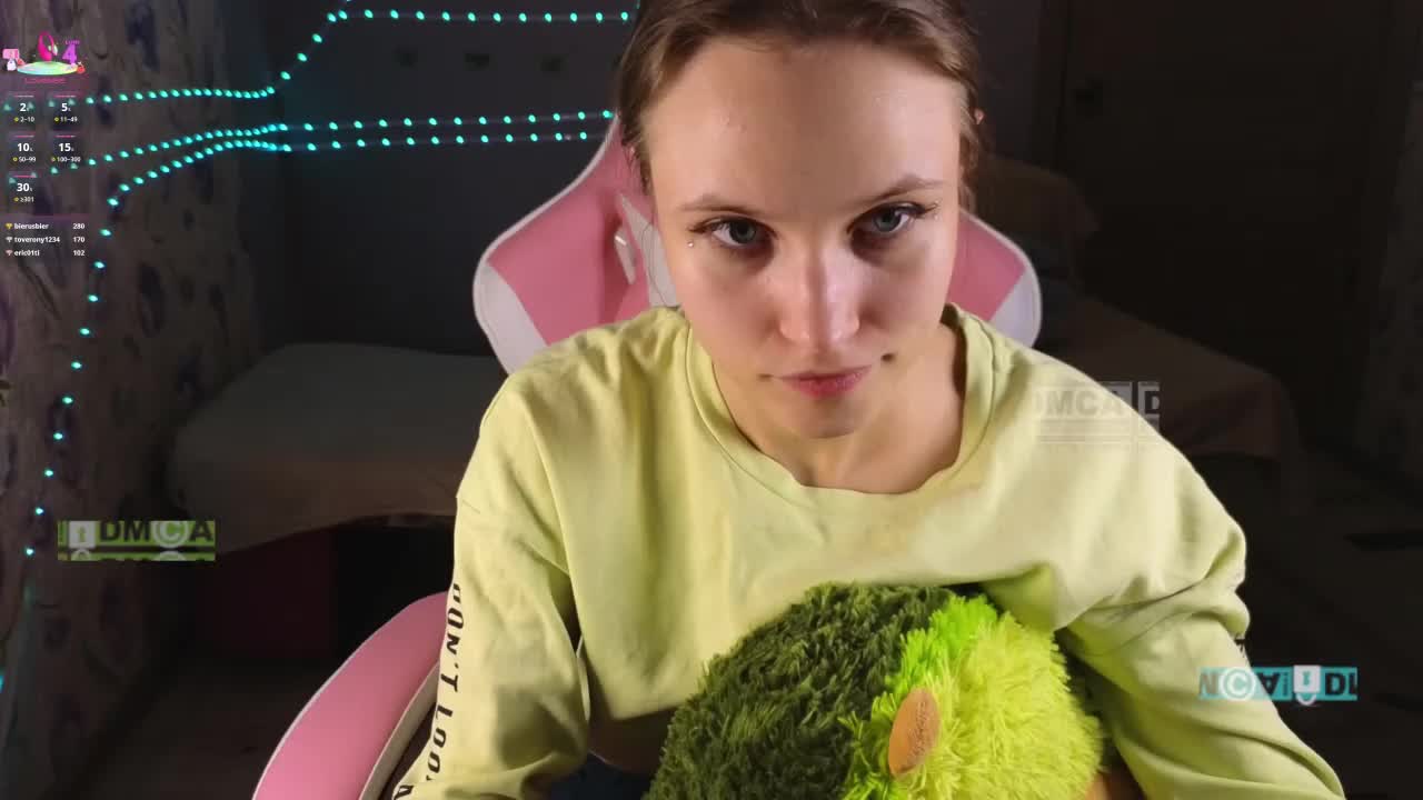 Armura Adult Chat November 17, 2025