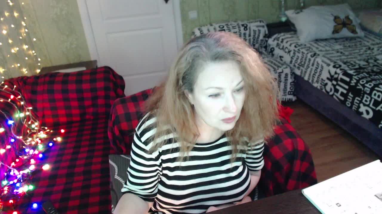 MeganIris Adult Chat November 17, 2025